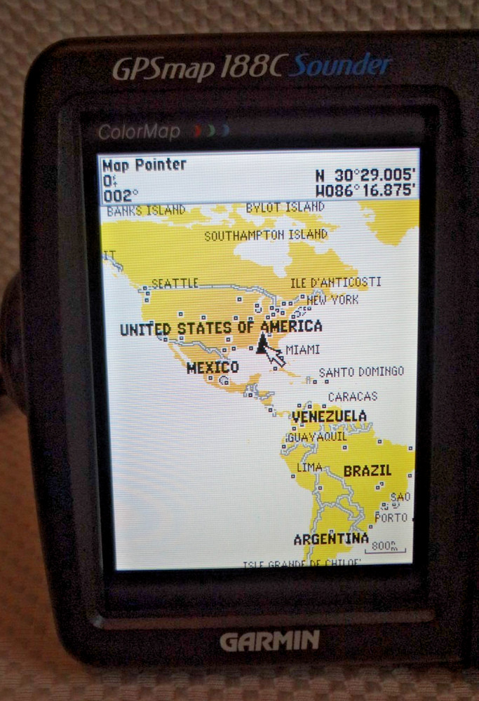 GARMIN GPSMAP 188C SOUNDER CHART PLOTTER FISHFINDER GPS w/ MANUALS KNOBS COVER