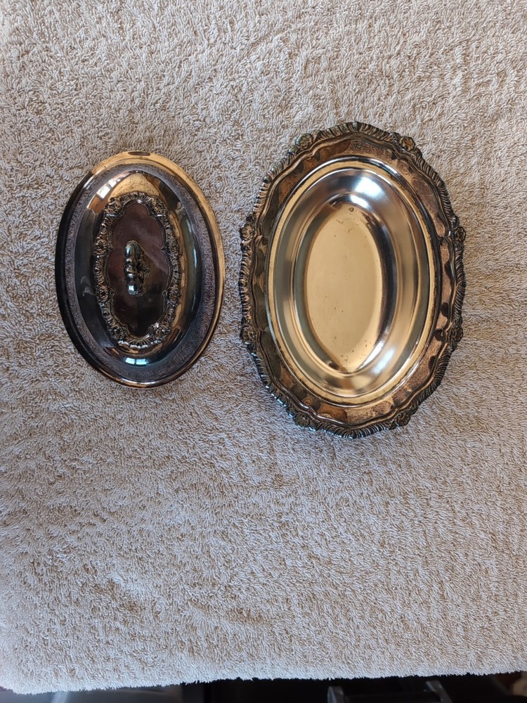 Silver plate Candy Dish With Lid.