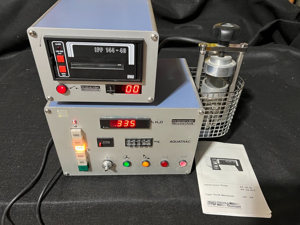 Brabender Aquatrac Moisture Analyzer and Printer