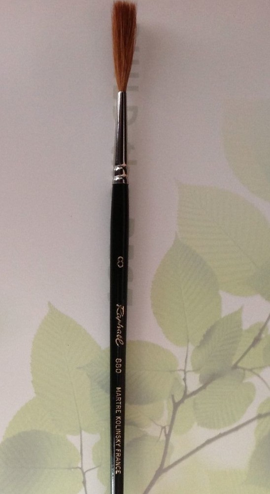 Raphael 880 Martre Kolinsky Brush, #8