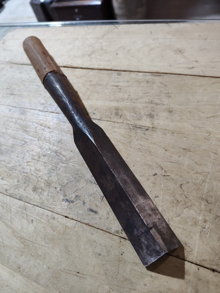 Early Merrill 7/8" Socket Corner Chisel  Timber Frame Shipwright Timberframe