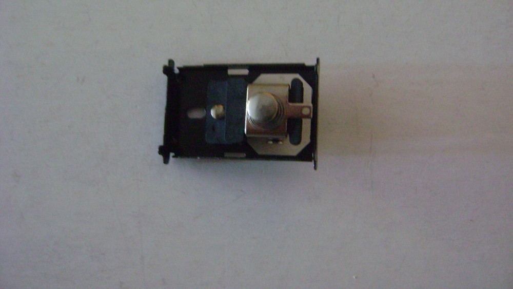 Lionel 482-3 Base Plate & Roller