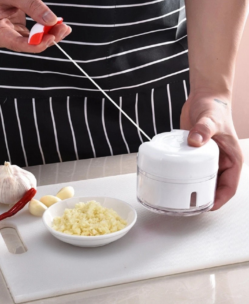 Hand-Pull Garlic Chopper – Manual Mini Food Processor for Onion & Veggies*