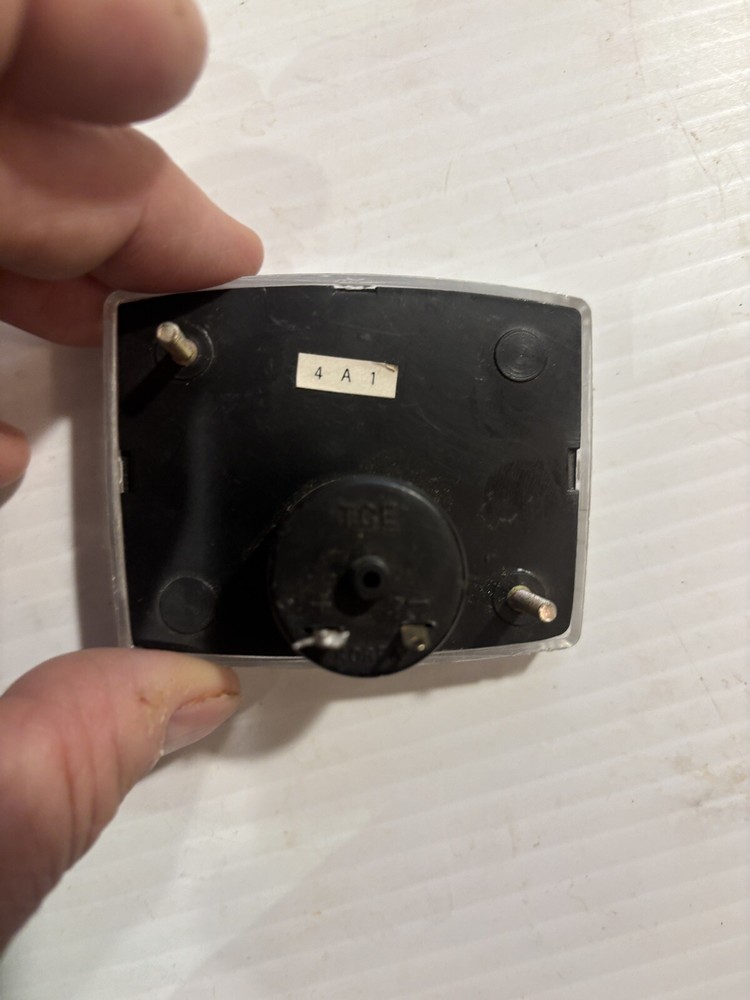 MICRONTA 15V PANEL METER MODEL 270-1754 - TESTED WORKS