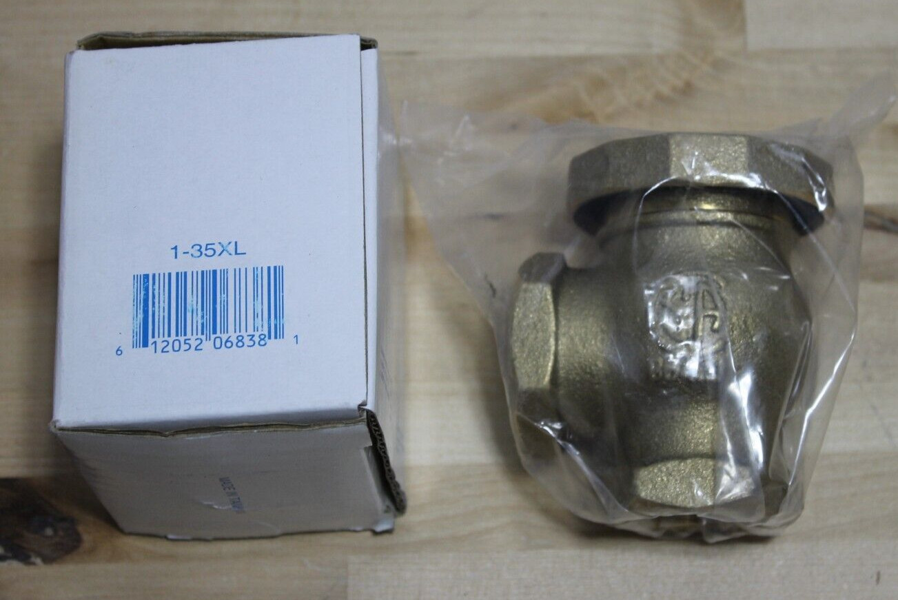 Zurn Wilkins 1-35XL Atmospheric Vacuum Breaker 1"