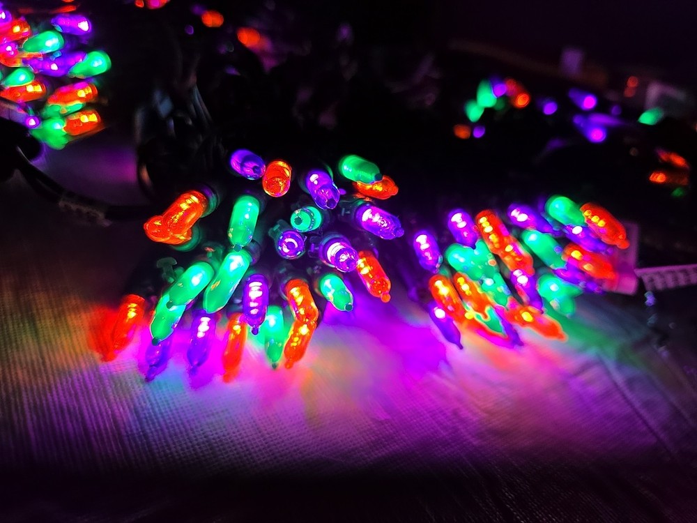 4 Pack- Hyde and Eek! 100 LED Multicolor Mini string Lights Halloween decor