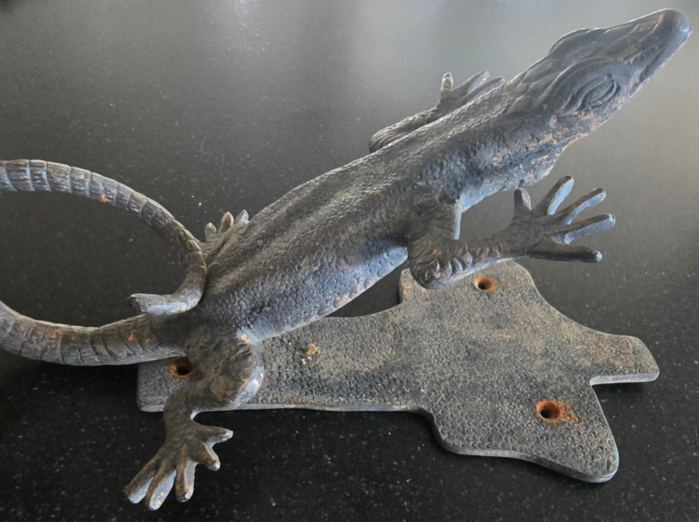 Vintage Brass/Bronze Lizard Door Knocker