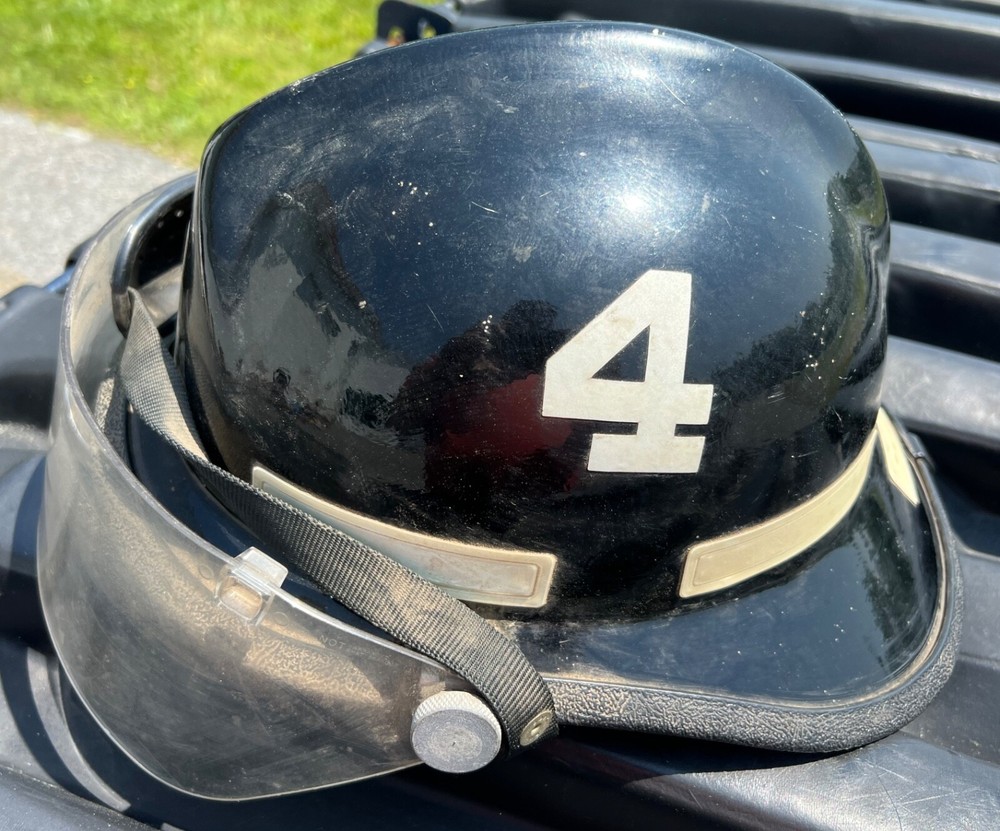 Cairns & Bros 660C  Firefighter's Helmet