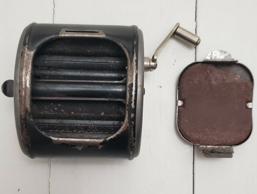 Vintage/Antique Twinplex Razor Blade Sharpener
