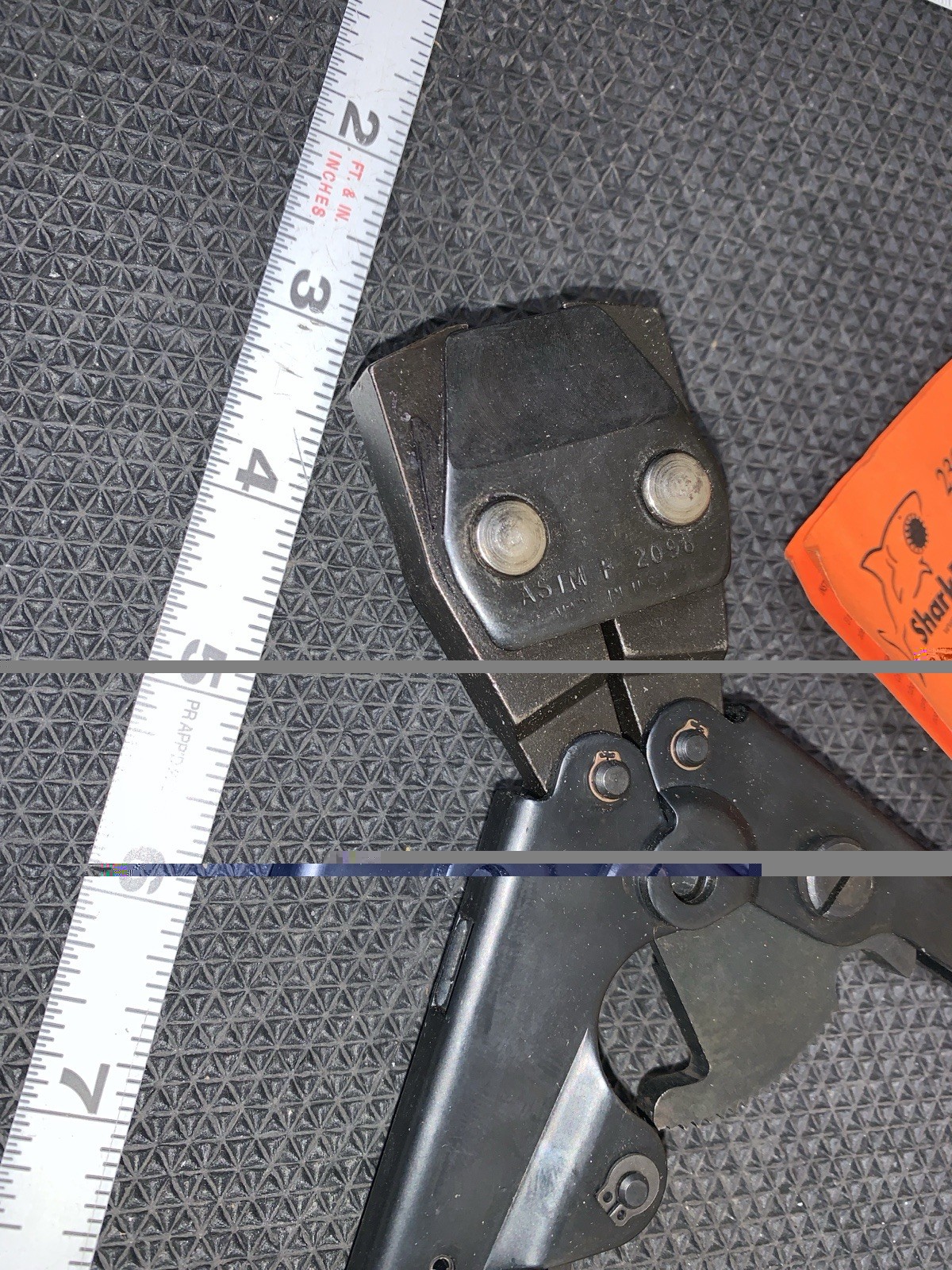 SharkBite 23081 PEX clamp tool Full Size Pex Clamp Pincer Tool