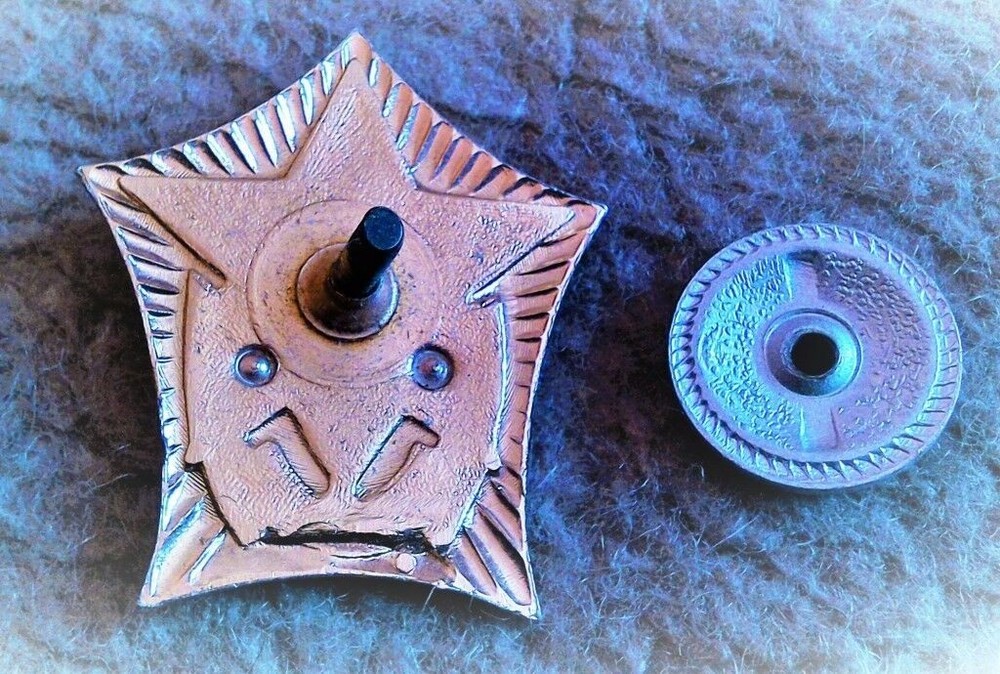 Badge. Soviet badge - Отличник милиций MVD (yellow).