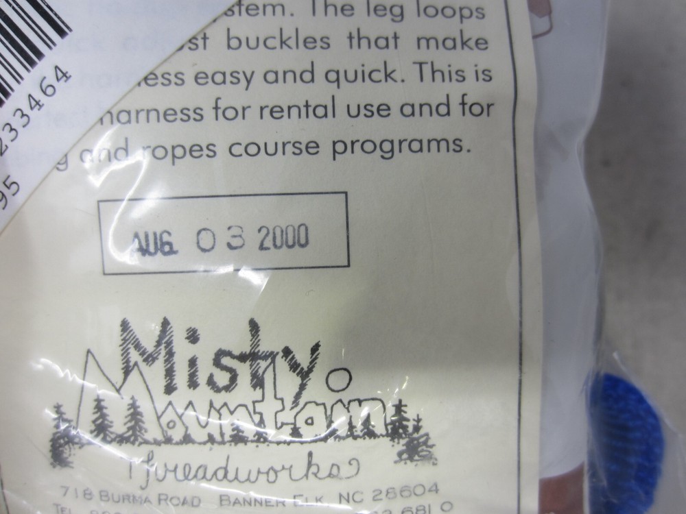 New Old Stock Misty Mountain Threadworks Infinity Standard Adjustable Harness