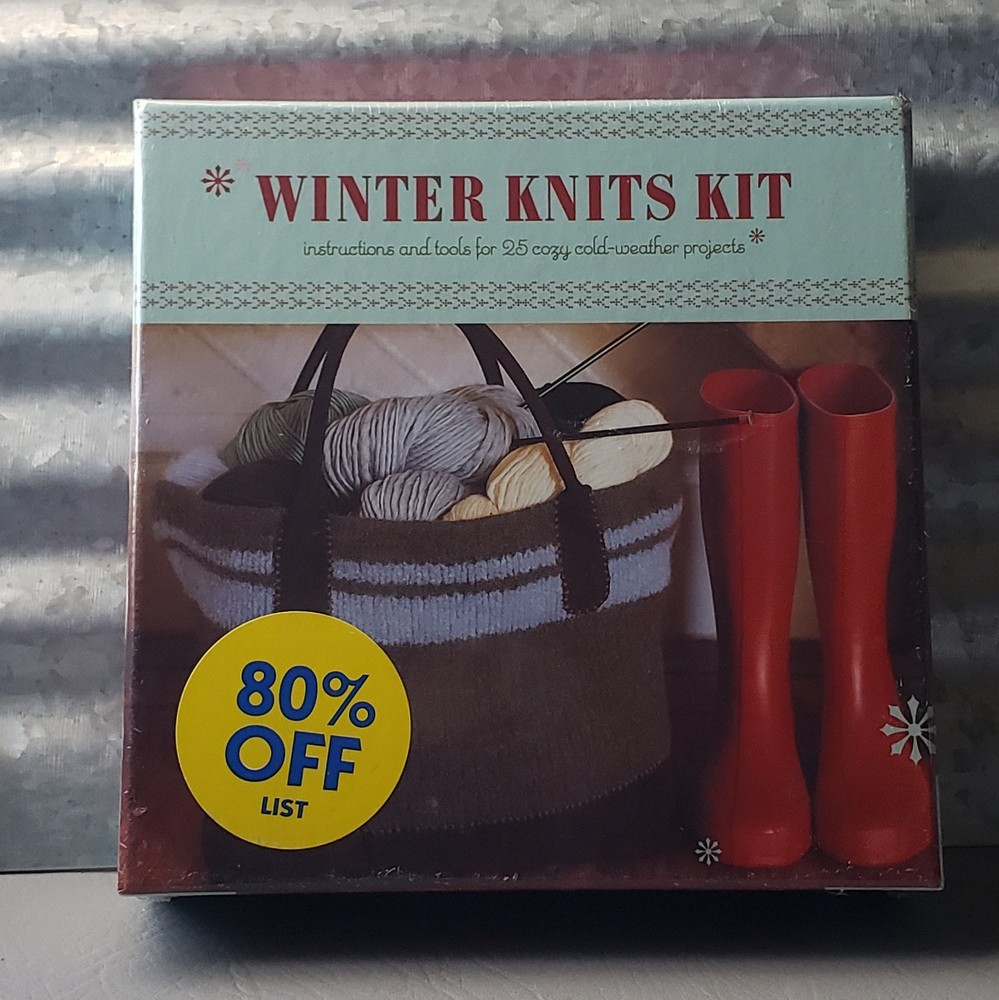 Winter Knits Kit instructions and tools for 25 Cold Weather Patterns NEW Sealed