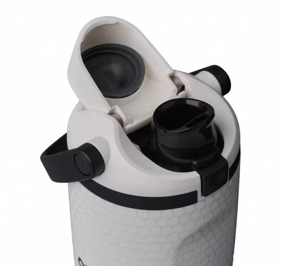 Limited Edition New Owala Fairways for Days FreeSip Sway Golf Water Bottle 30oz