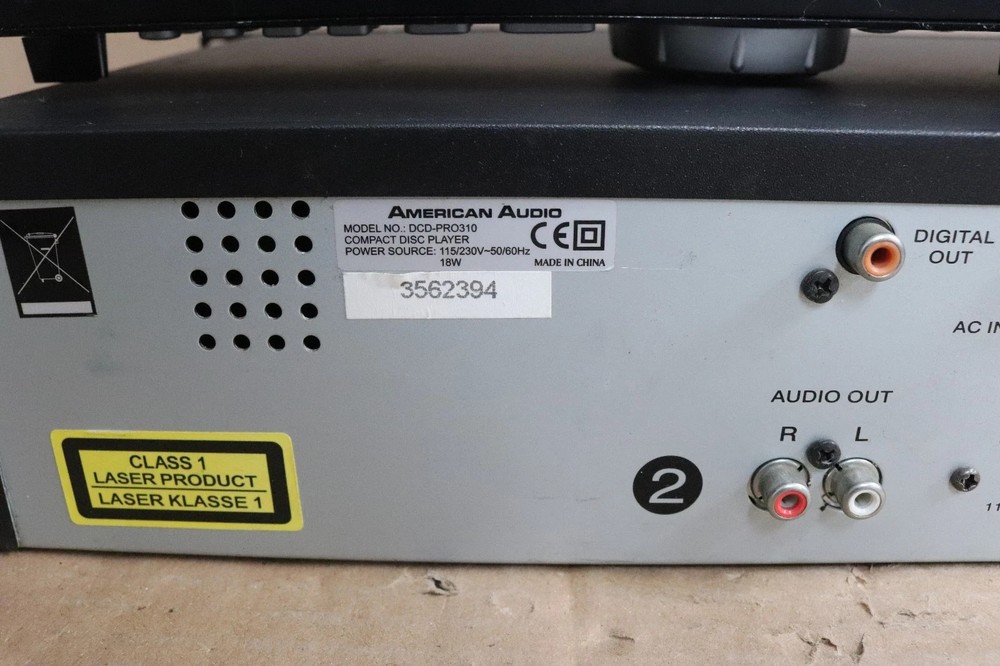 American Audio DCD-PRO310 Professional Dj Controller & Dual CD Player