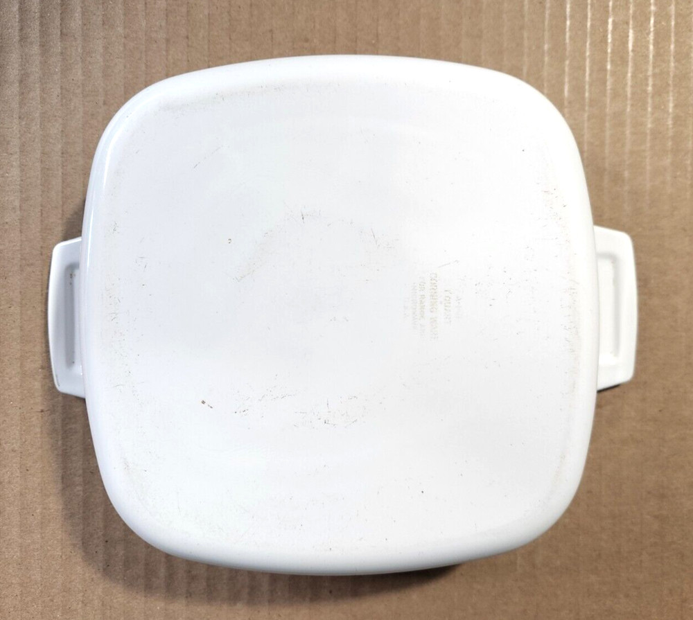 Cornflower Blue Corning 1 Quart Casserole with Lid