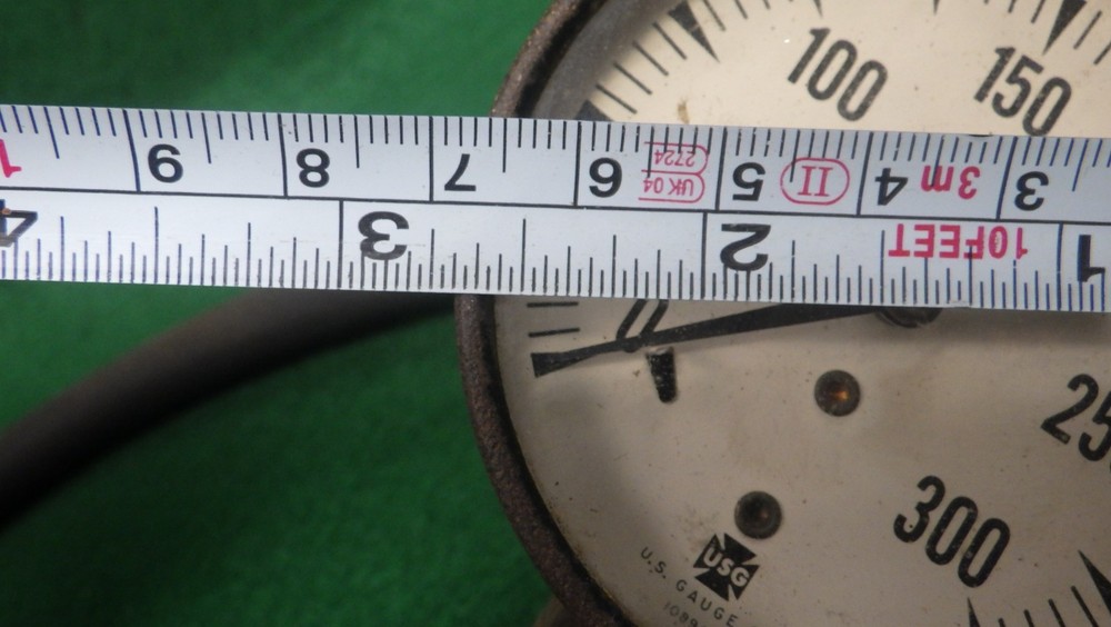 Vintage US Gauge Auto Engine Compression Tester 0-300psi