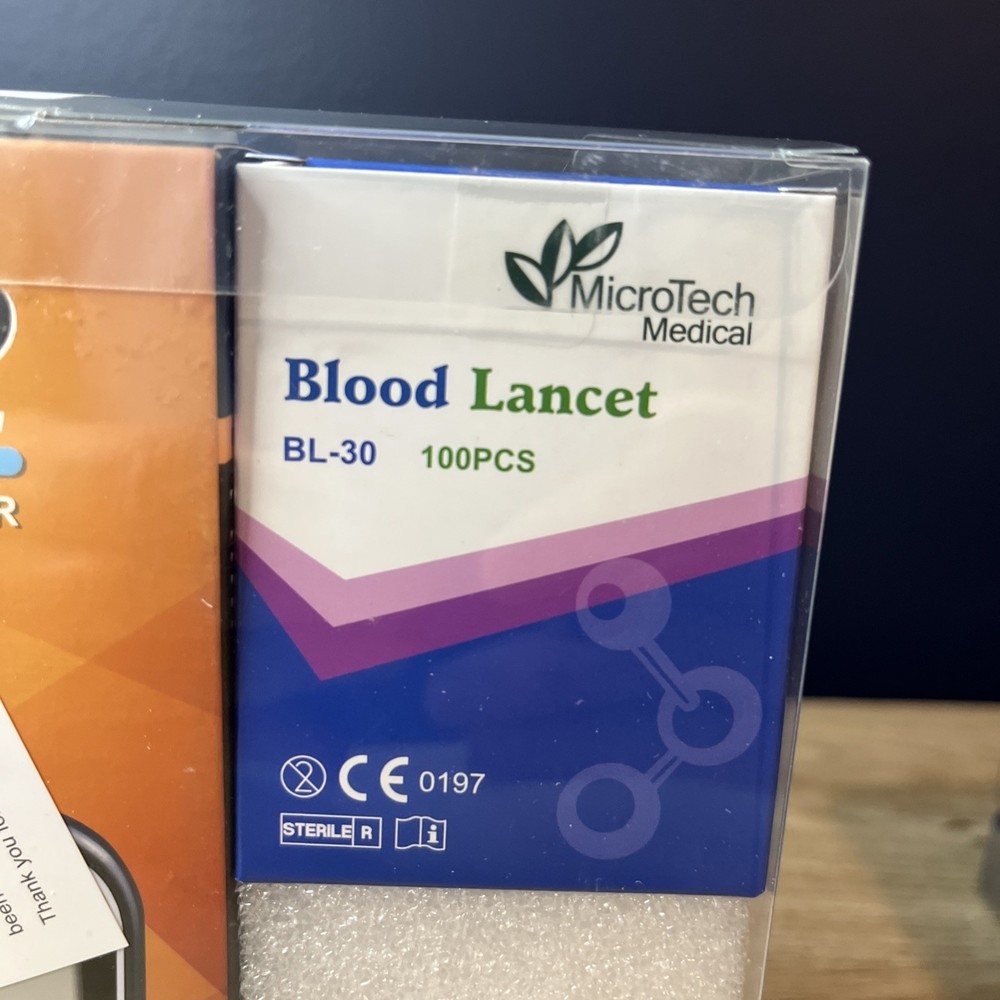 MicroTech GoChek2 Blood Glucose Meter Kit 100 Test Strips Lancing Device