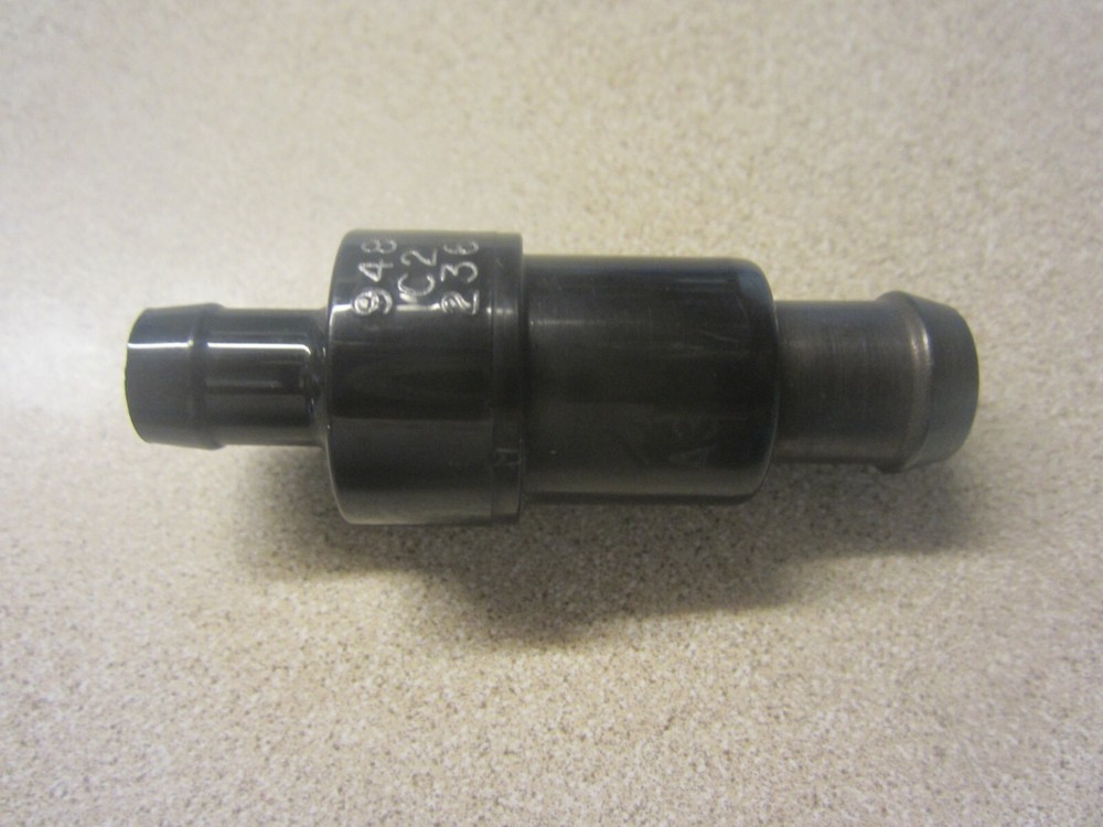 International Harvester 948236C2 Valve