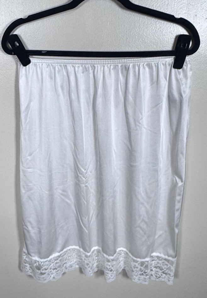 Vassarette White Lace Nylon Half Slip Sz XL 26” Grunge Goth Y2K Pinup Lingerie