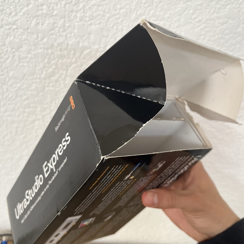 Blackmagic Design UltraStudio Express Thunderbolt Cables