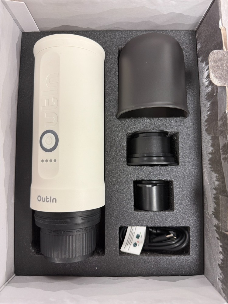 White Nano Self-Heating Espresso Maker - USB-C Travel Coffee Solution