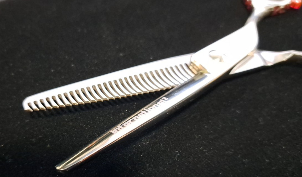 Bonika International Thinning Scissors /Shears (IT2) - New/Open Box/Display