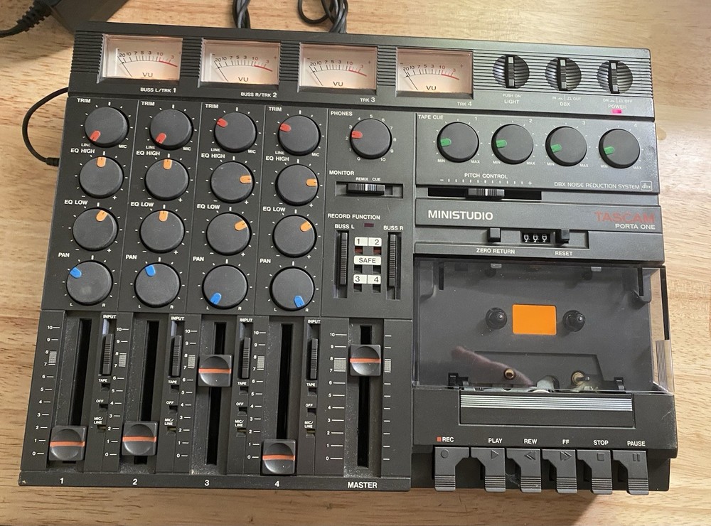 Tascam Porta One Ministudio