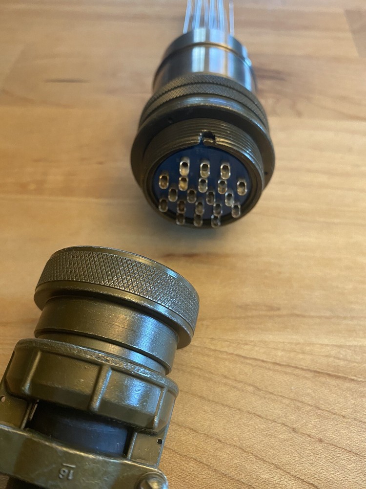 MDC 9131003 Multipin Vacuum Feedthrough 20 - 1.4mm Pins Weldable