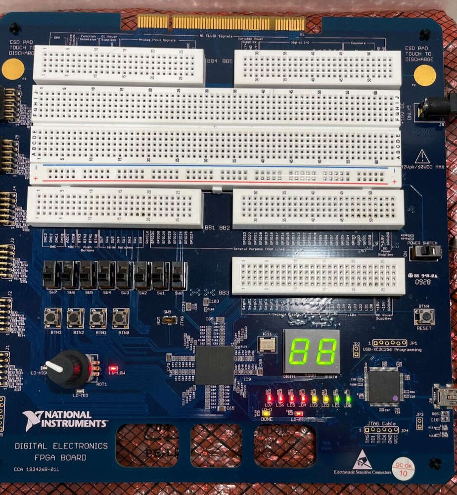 NATIONAL INSTRUMENTS DIGITAL ELECTRONICS PROTOTYPING FPGA BOARD 193426B-01L