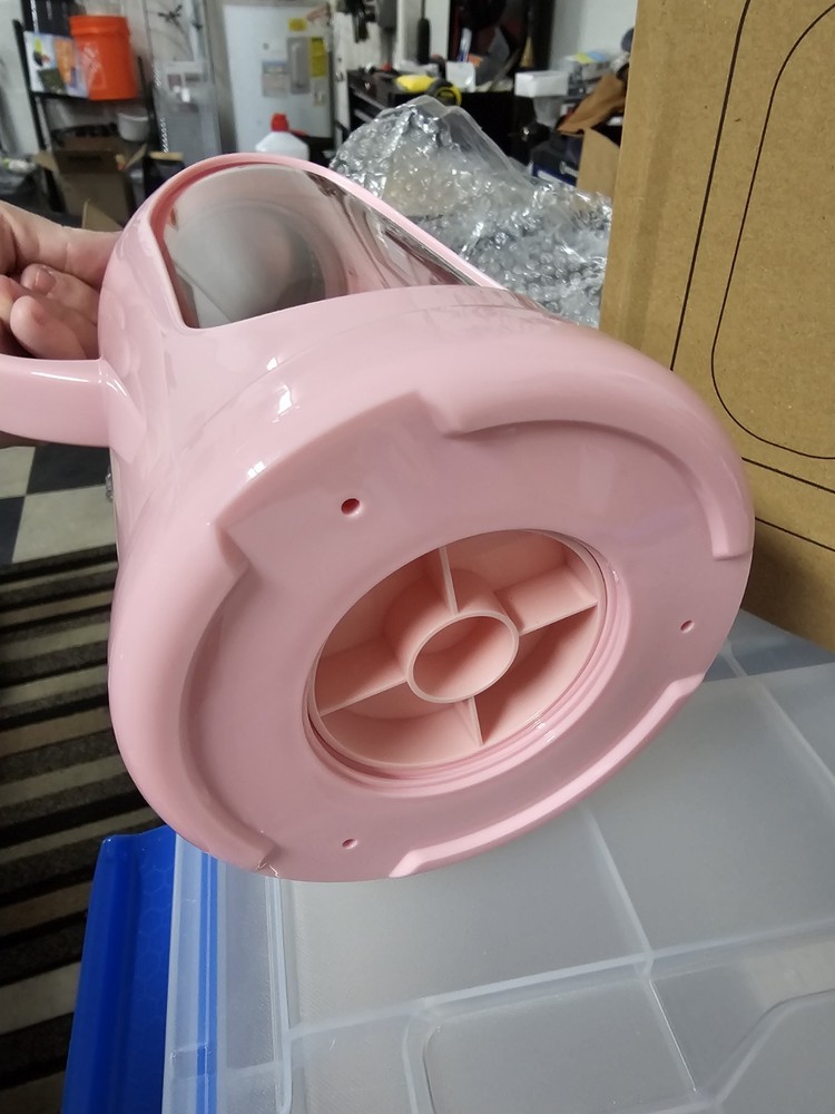 Delove Pink Glass Pitcher