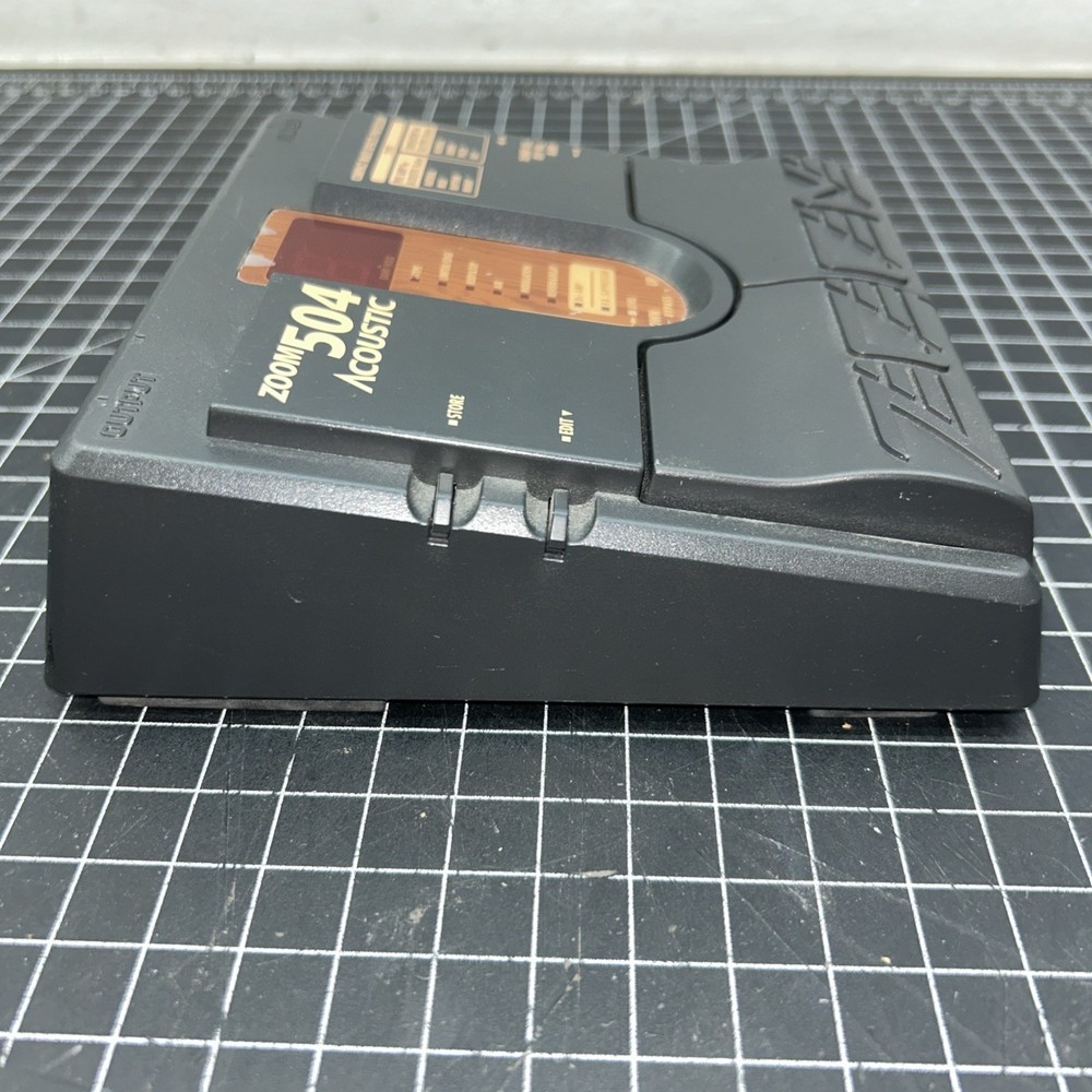 Zoom 504 Acoustic Compact Multi Effect Processor Guitar Effect Pedal (SPG065159)