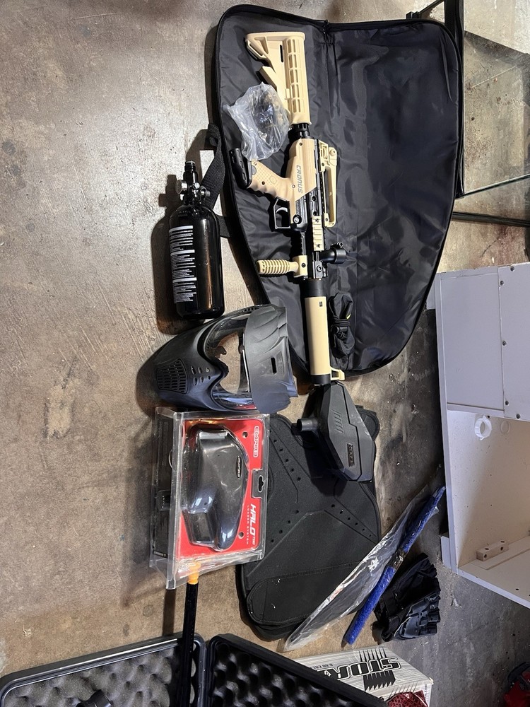 paintball marker lot