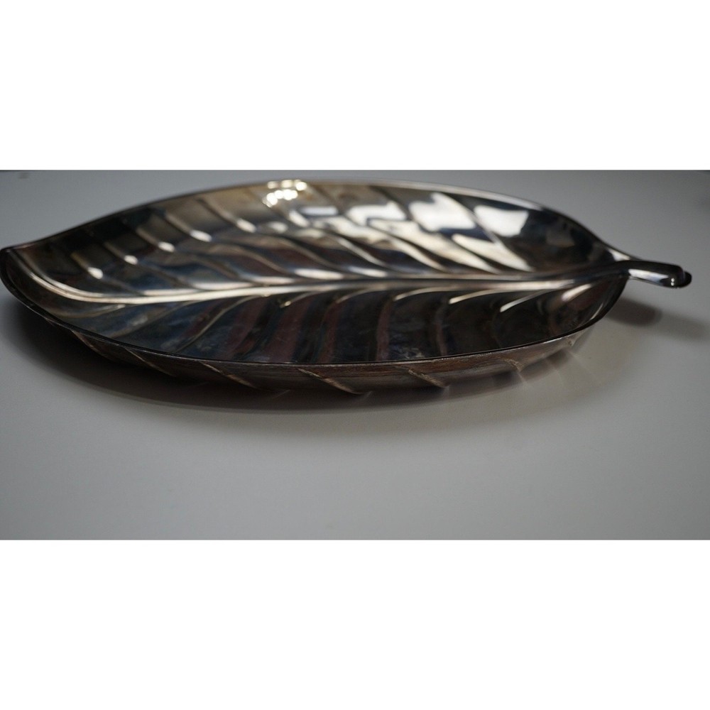 Vintage Silver Plated Leaf Tray – MCM Serving Platter