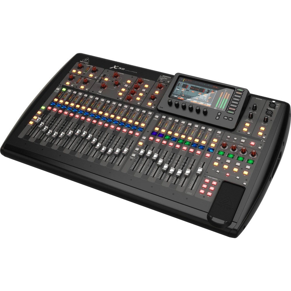 Behringer X32 Digital Mixing Console with 32 Channels
