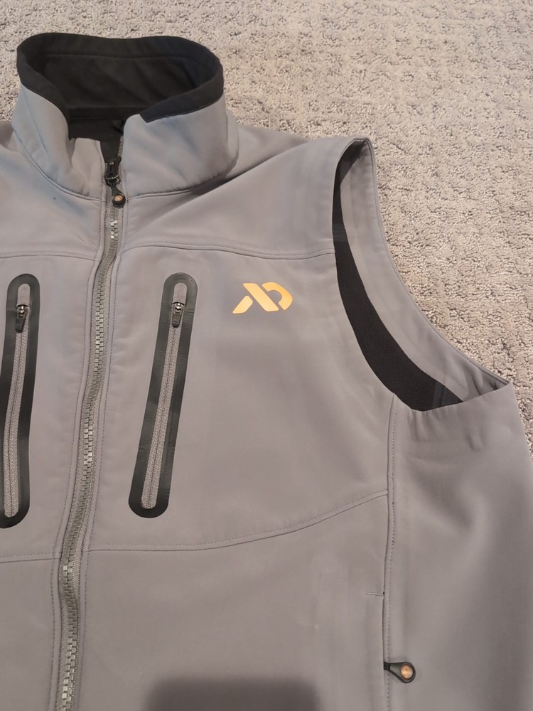 First Lite Catalyst Vest Medium Ash Grey Nice Condition Free Shipping