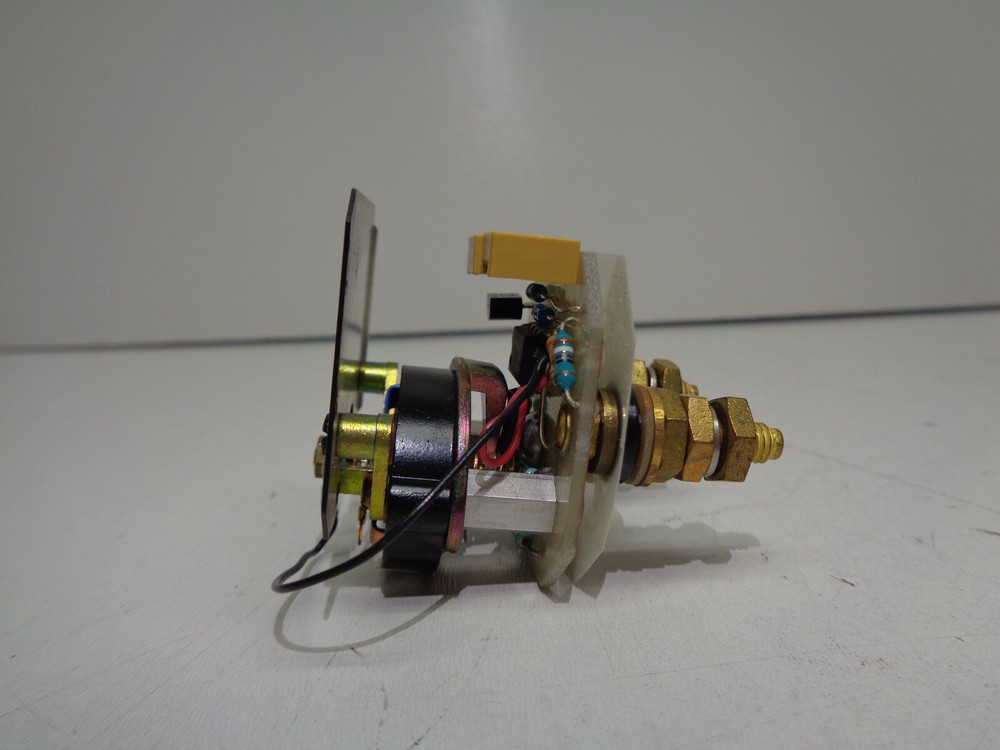 BEECHCRAF LEFT FUEL INDICATOR DIAL 5-2012 BY ROCHESTER NEW