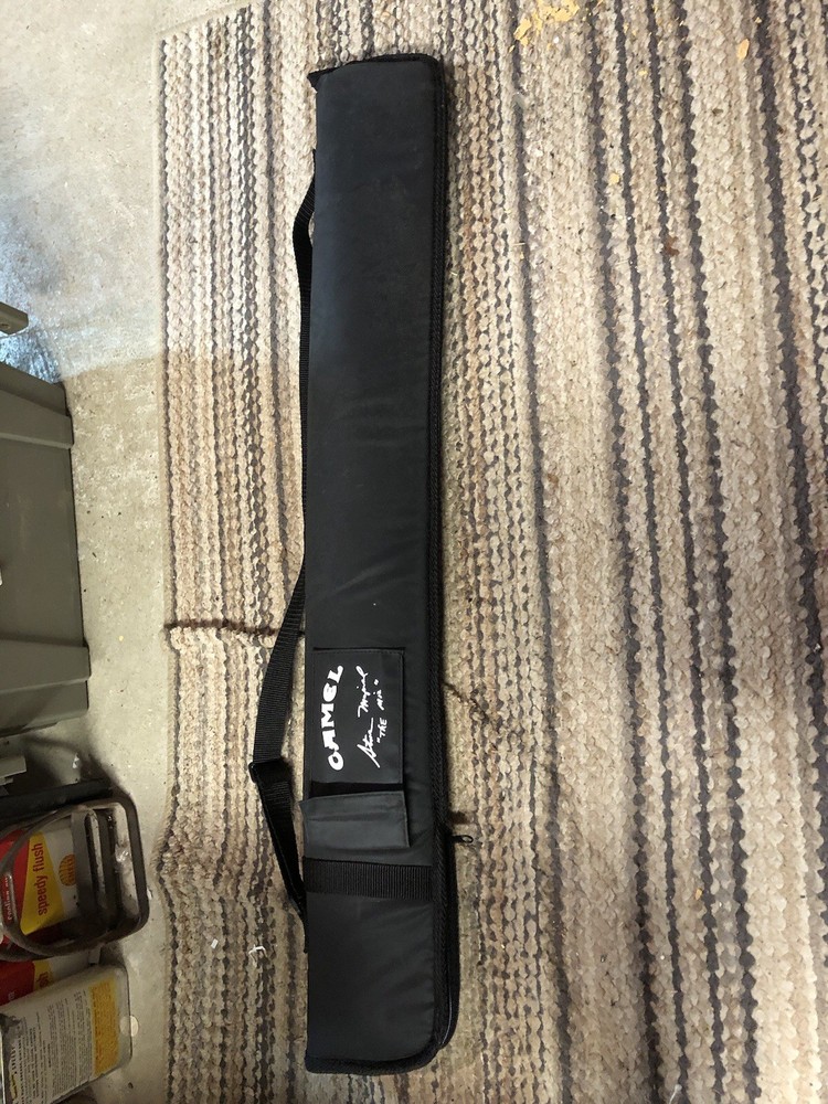 Camel Pool Cue The Miz 19 1/2 Oz 2pc