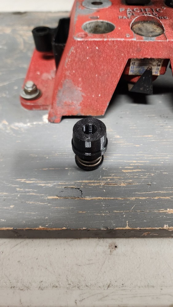 Pacific Primer Seat Assembly DL 155