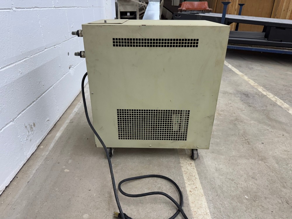 Neslab Cool Flow CFT-33 Refrigerated Recirculator