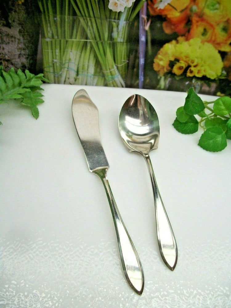 International   LUFBERRY  Silverplate  Master Butter Knife & Sugar Spoon  1915