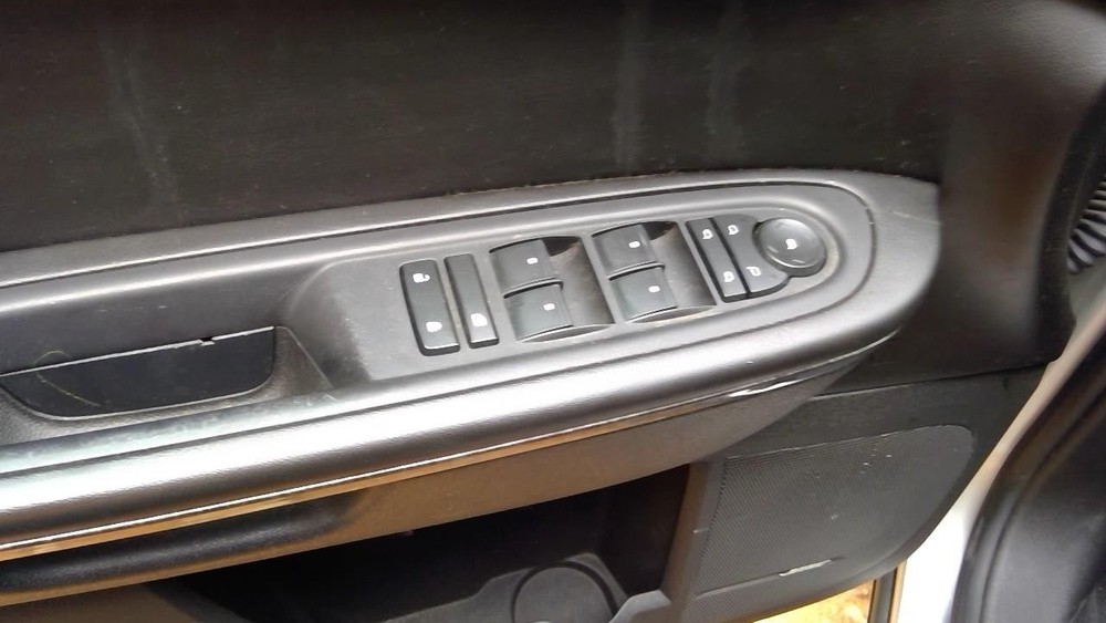 Used Blind Spot Detection System Warning Control Module fits: 2017 Gmc Acadia Dr