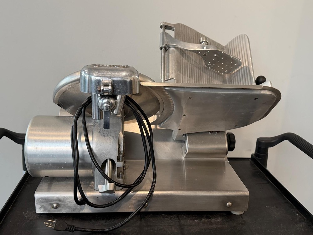 GLOBE 610 Food Slicer
