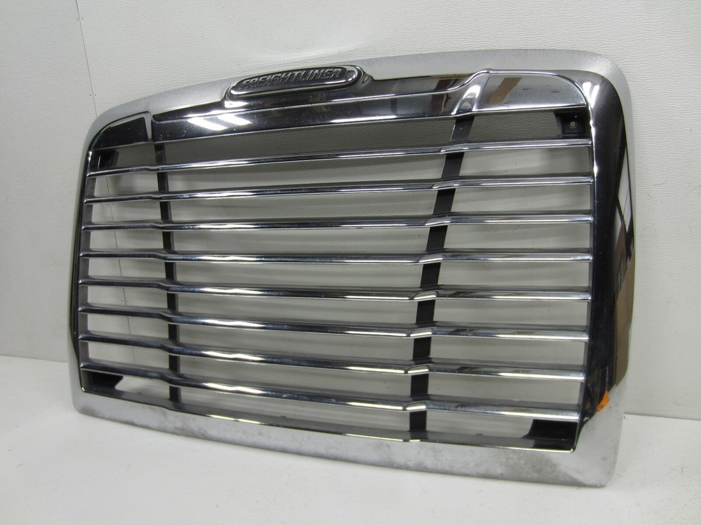 08-19 Freightliner Cascadia Semi OEM Chrome Front Grille