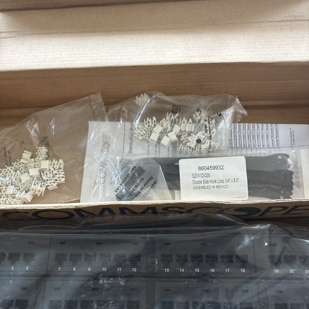 CommScope 760180018 Cat5e 48 Port Patch Panel New in Box CPP-5E-DM-2U-48