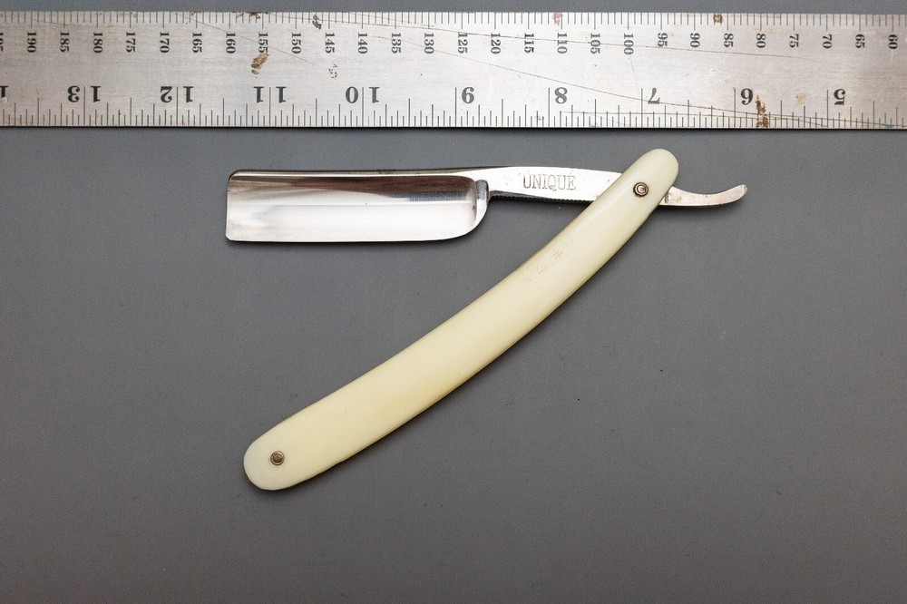 Unique Japanese Straight Razor
