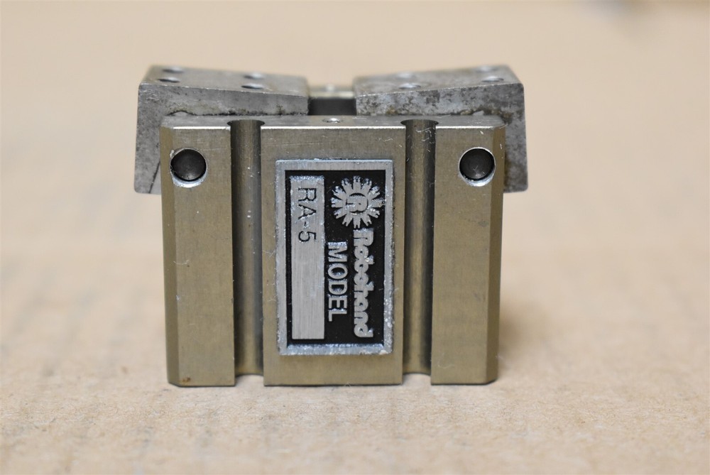 Robohand Pneumatic Angular Gripper Model RA-5