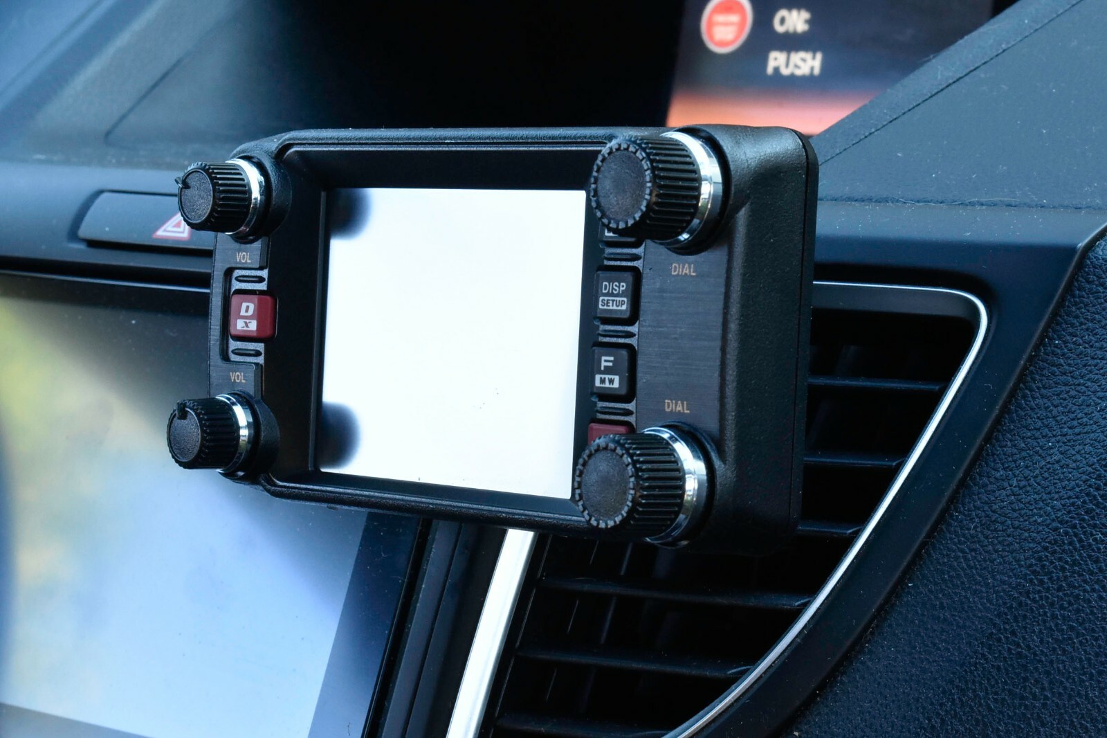 Vent Mount With Mic Holder For Yaesu FTM-500 FTM-300 FTM-400 FTM-6000 FT-891