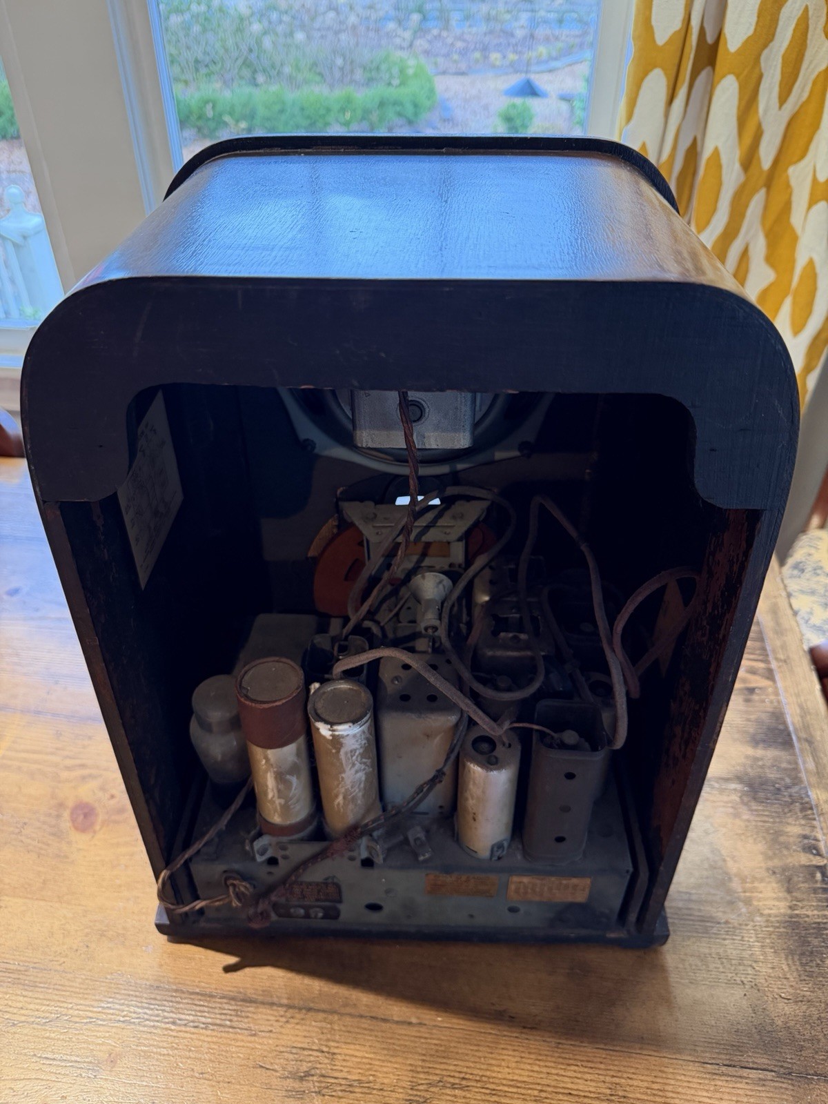 1936 PHILCO MODEL 625 Rare Wood Tombstone Radio Tested Turns On