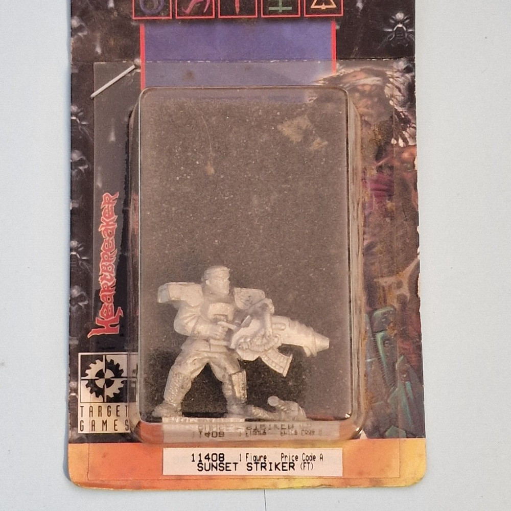 WARZONE SUNSET STRIKER FLAME THROWER 11408 Mutant Chronicles Stapled
